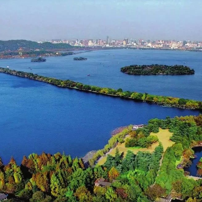 浙江省人民代表大會常務(wù)委員會關(guān)于堅定不移深入實施“八八戰(zhàn)略” 高水平推進(jìn)生態(tài)文明建設(shè)先行示范的決定