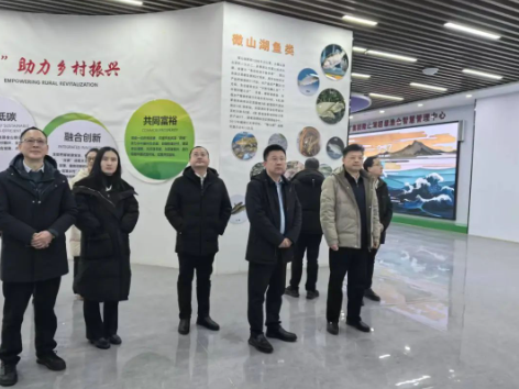麗水市副市長(zhǎng)李漢勤一行考察微山湖超級(jí)漁倉項(xiàng)目并簽署合作協(xié)議